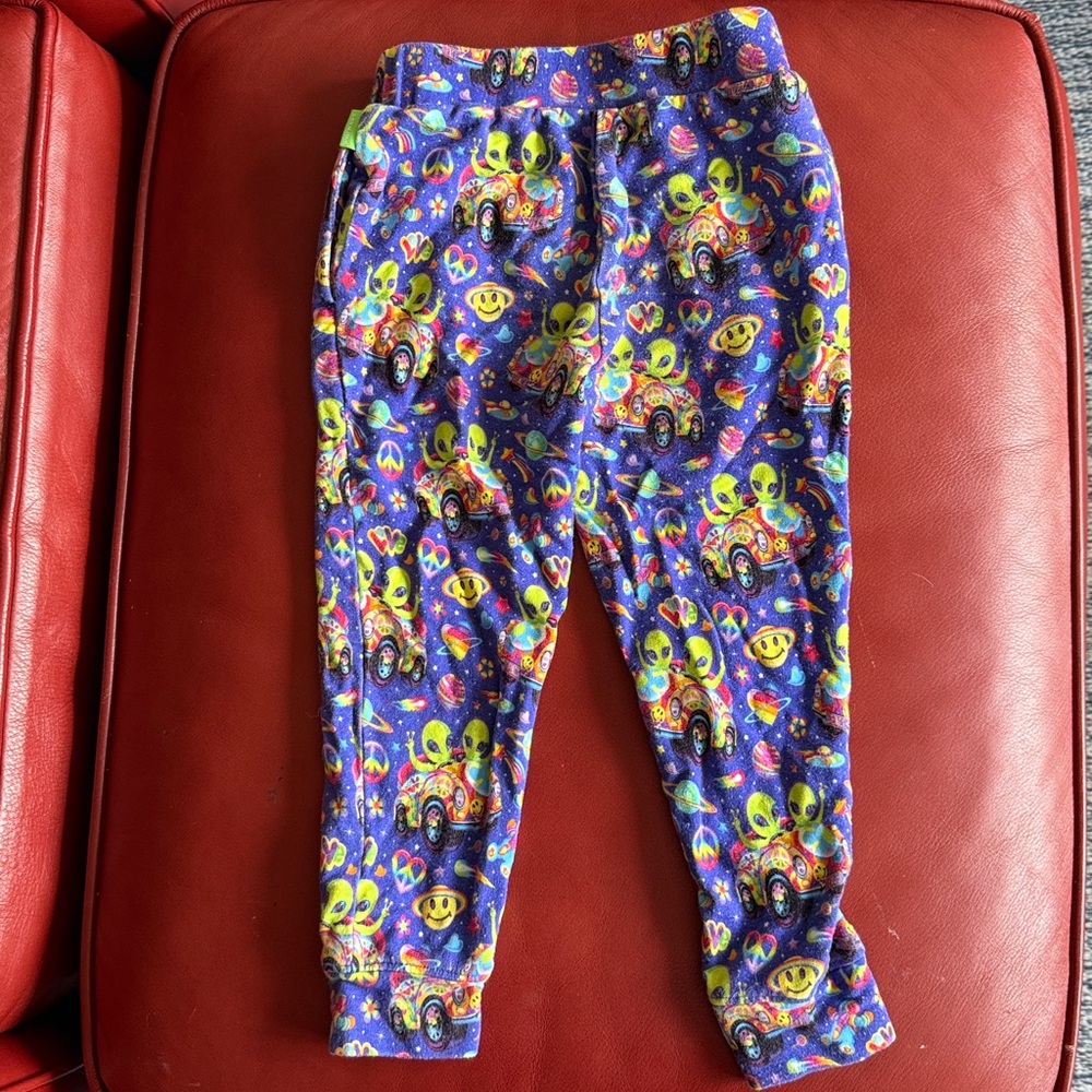 Lisa Frank x Posh peanut spaced out joggers 2T - Picture 5 of 5